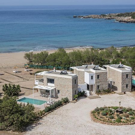 Cedar Bay Beachside Villas Палеохора Экстерьер фото