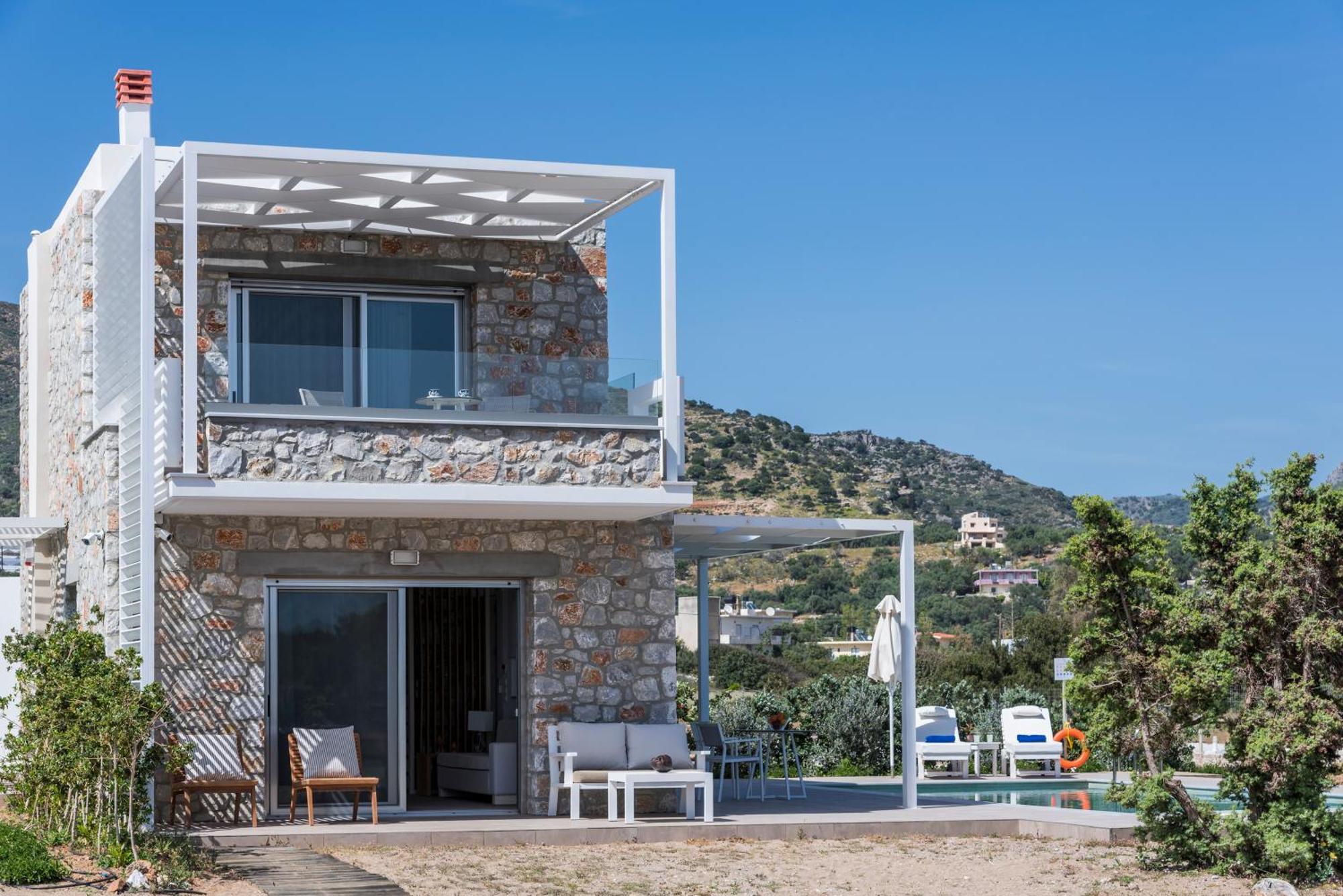 Cedar Bay Beachside Villas Палеохора Экстерьер фото