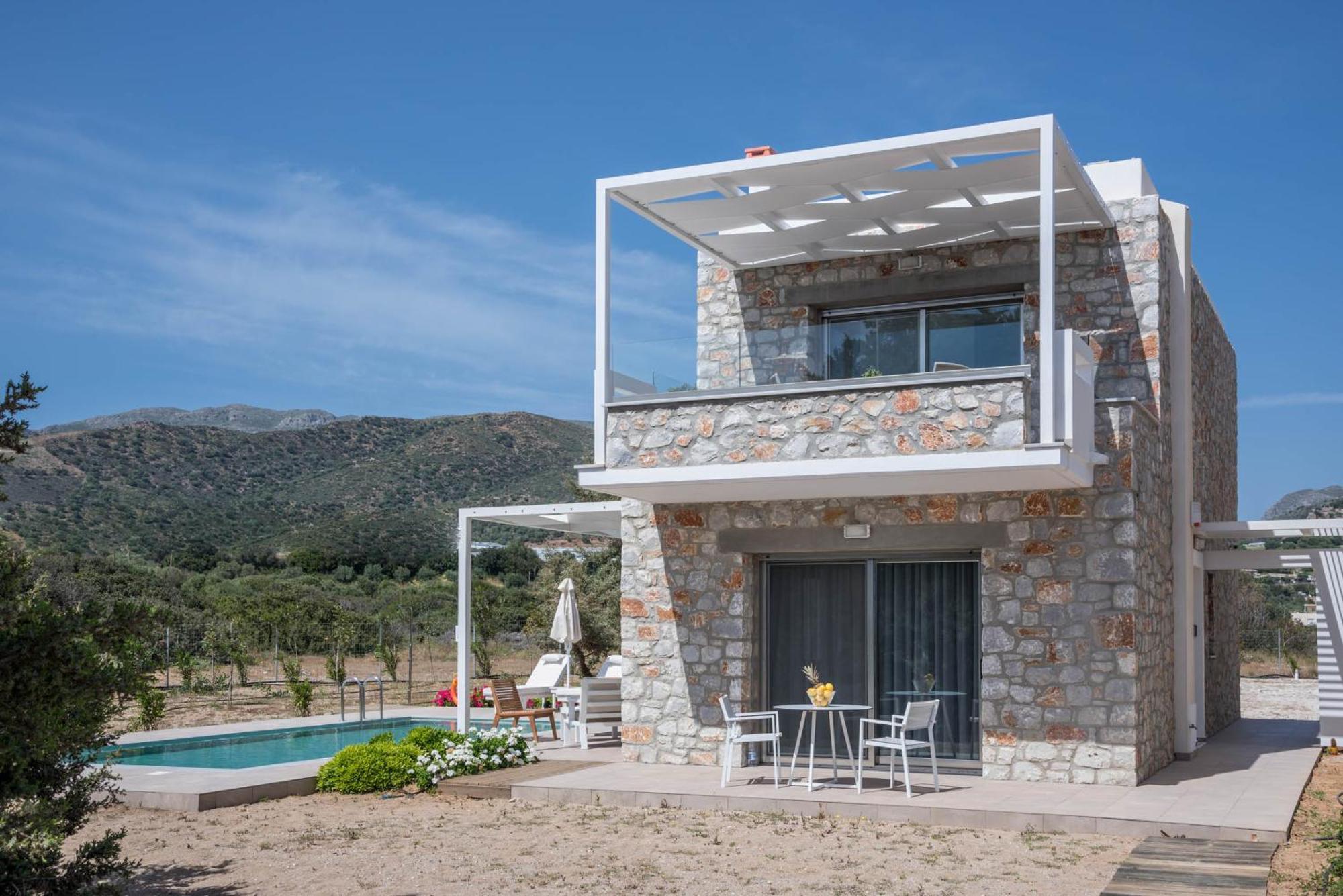 Cedar Bay Beachside Villas Палеохора Экстерьер фото