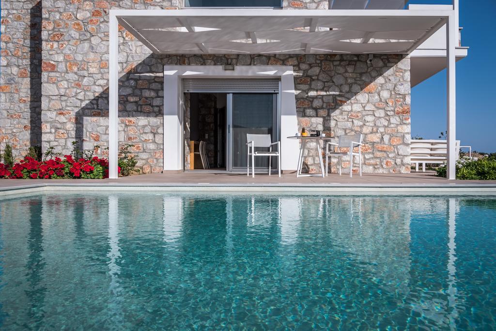 Cedar Bay Beachside Villas Палеохора Экстерьер фото