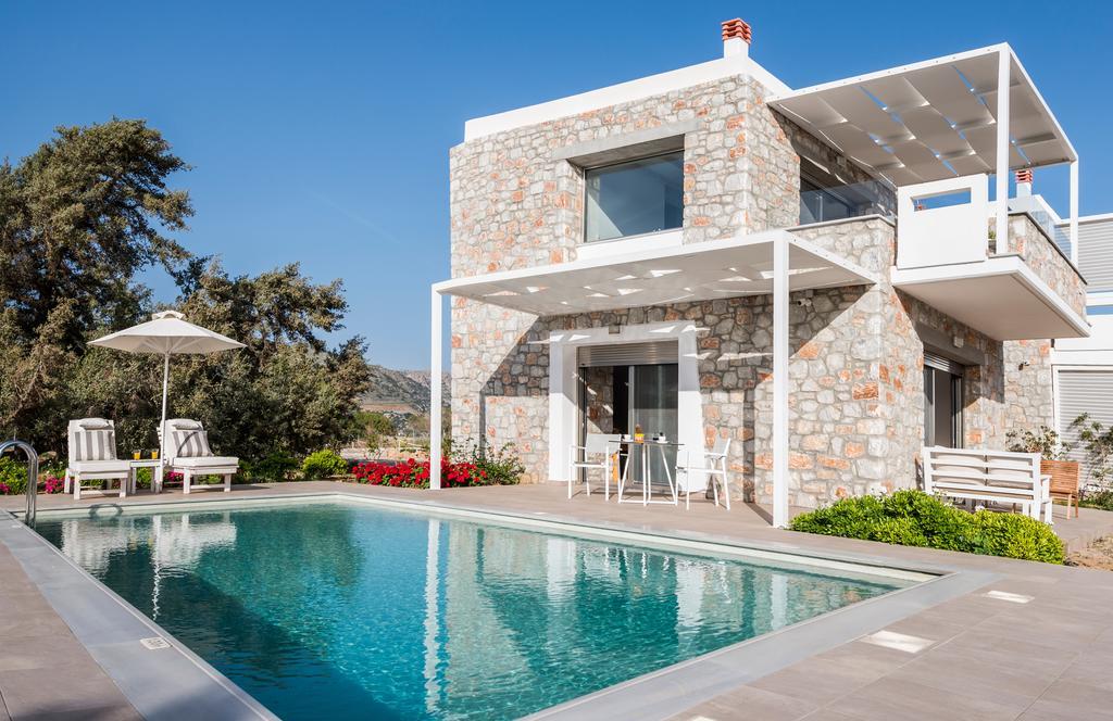 Cedar Bay Beachside Villas Палеохора Экстерьер фото