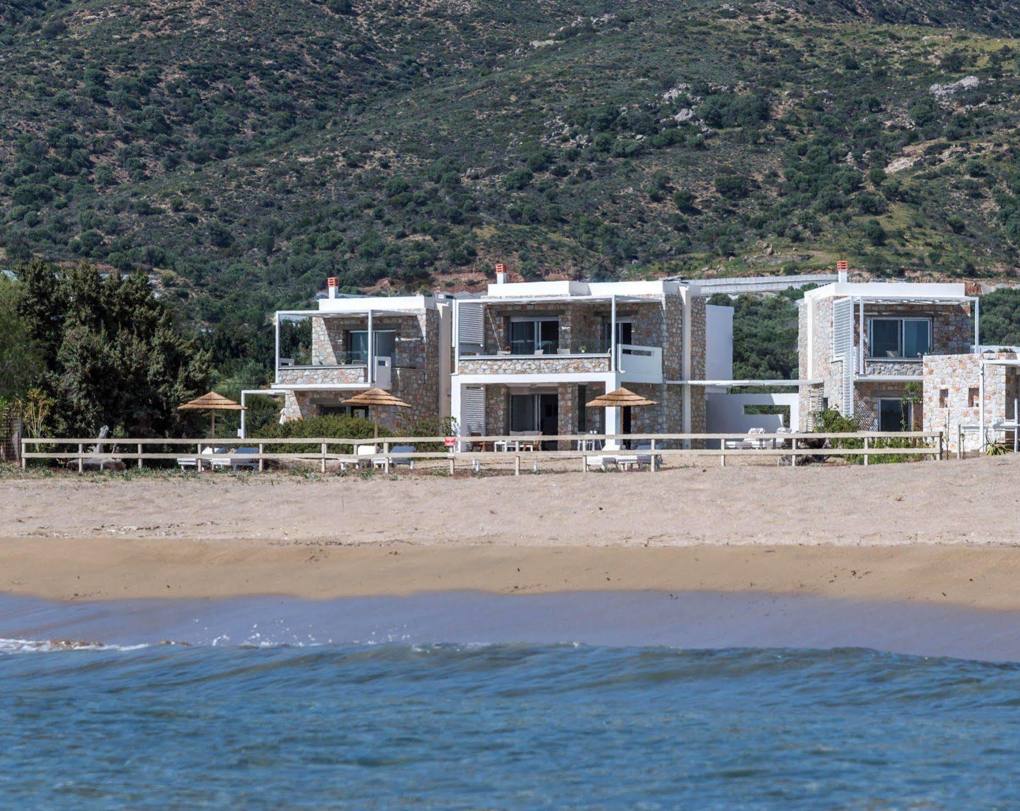 Cedar Bay Beachside Villas Палеохора Экстерьер фото