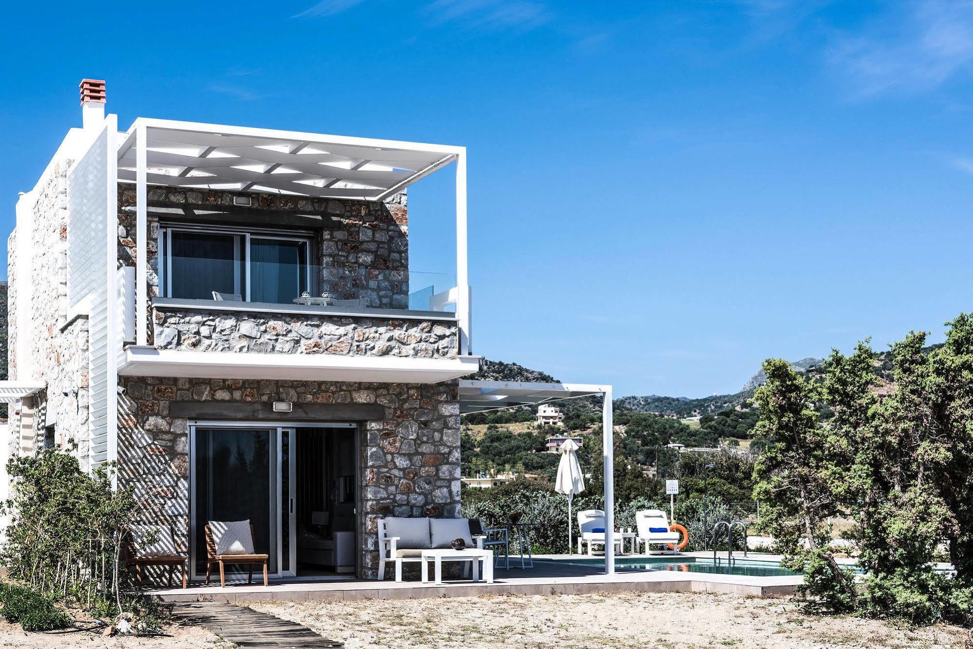 Cedar Bay Beachside Villas Палеохора Экстерьер фото